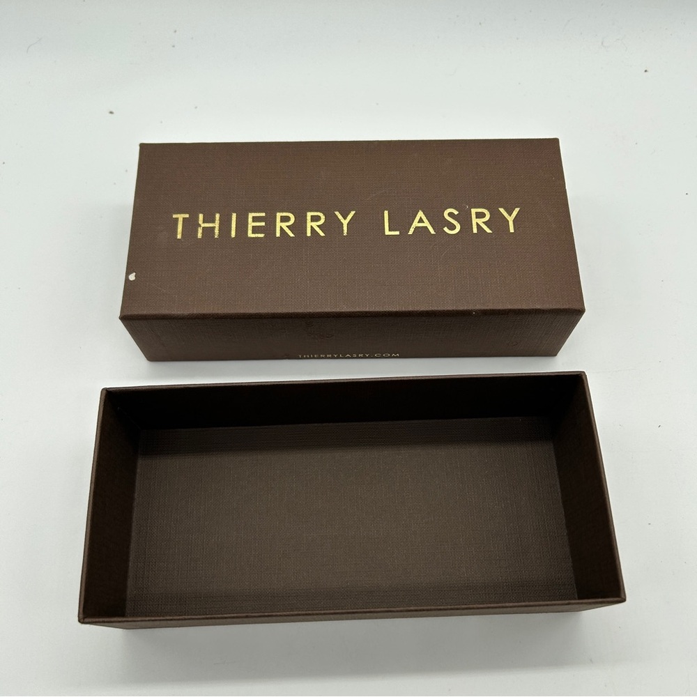 Thierry Lasry 2 Empty Boxes - Picture 12 of 14